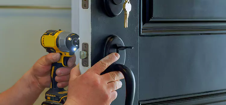Commercial Door Lock Installation El Segundo
