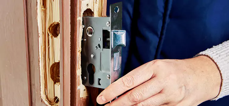 Garage Door Lock Replacement El Segundo